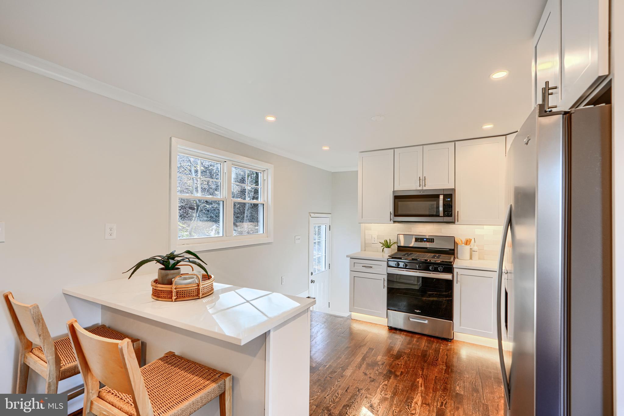 1005 DONINGTON CIRCLE