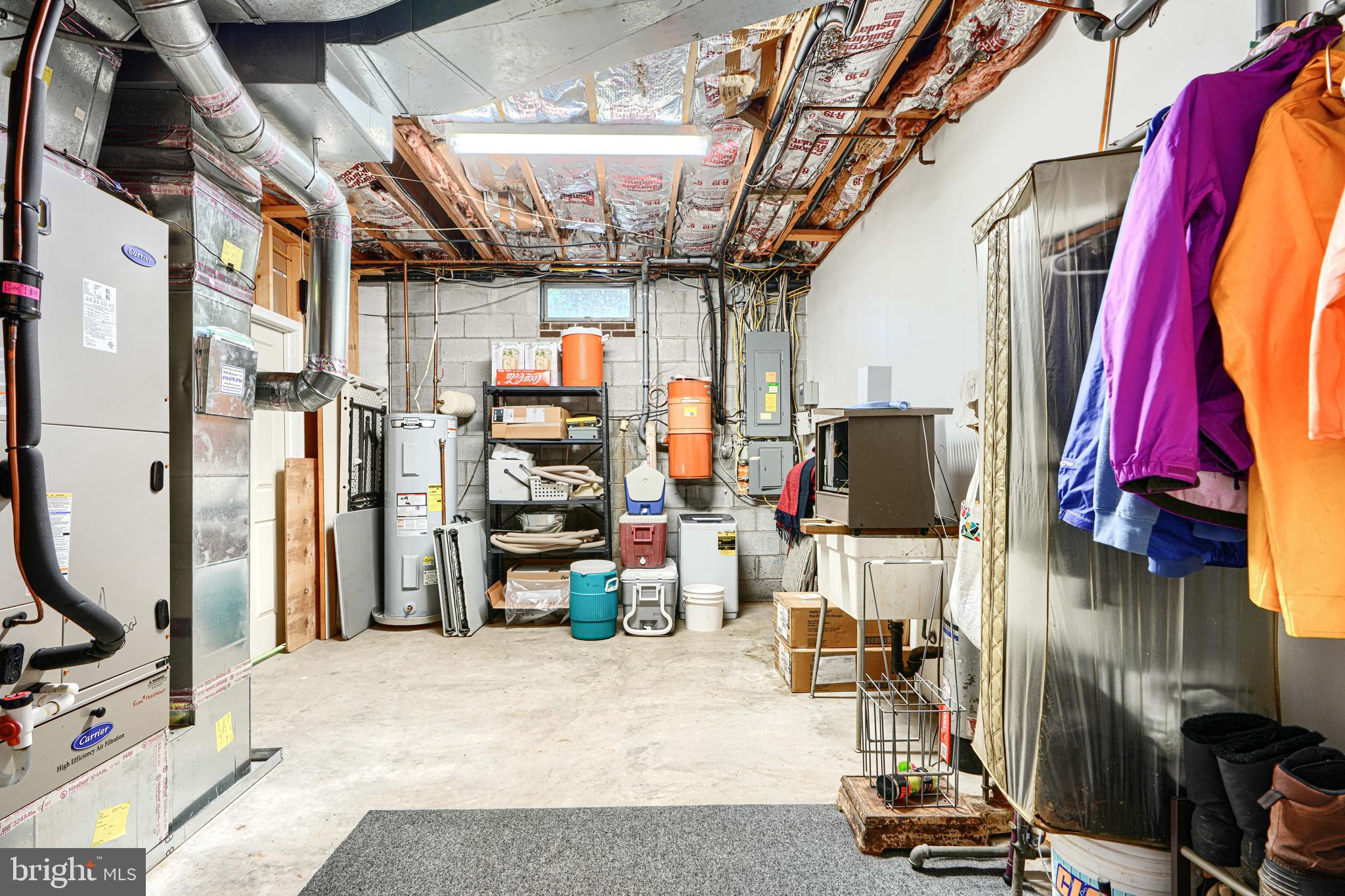 613 W CHESAPEAKE AVENUE