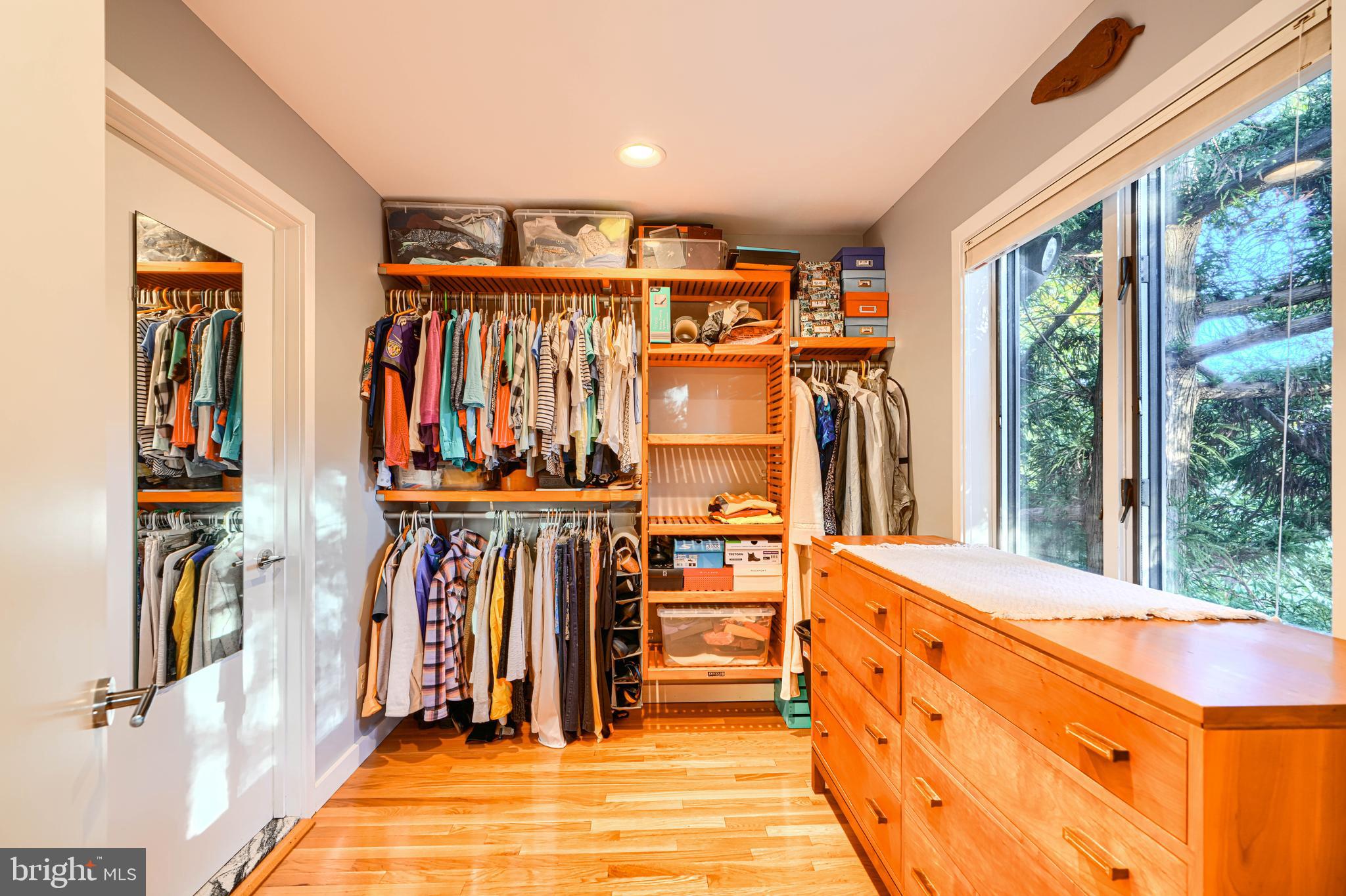 613 W CHESAPEAKE AVENUE