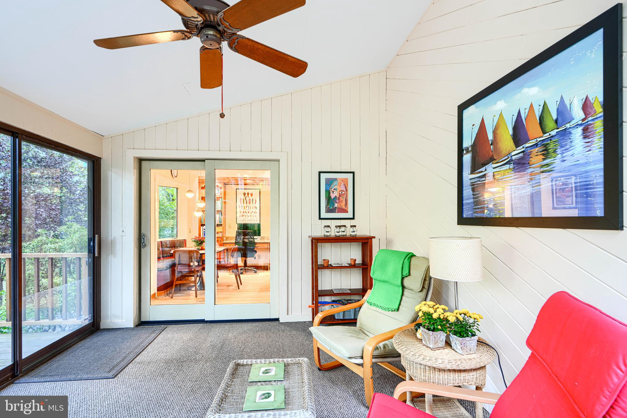 613 W CHESAPEAKE AVENUE