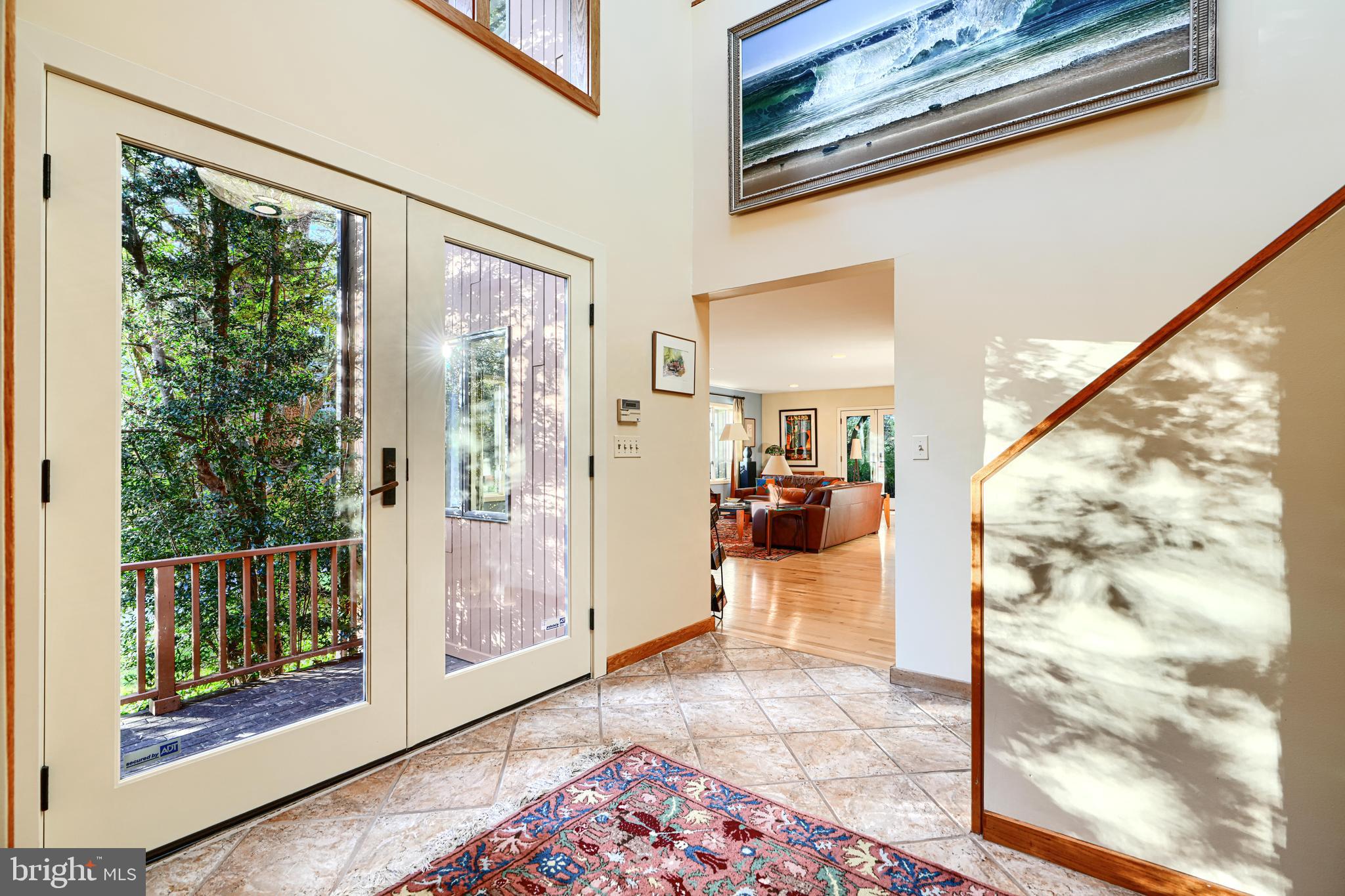 613 W CHESAPEAKE AVENUE