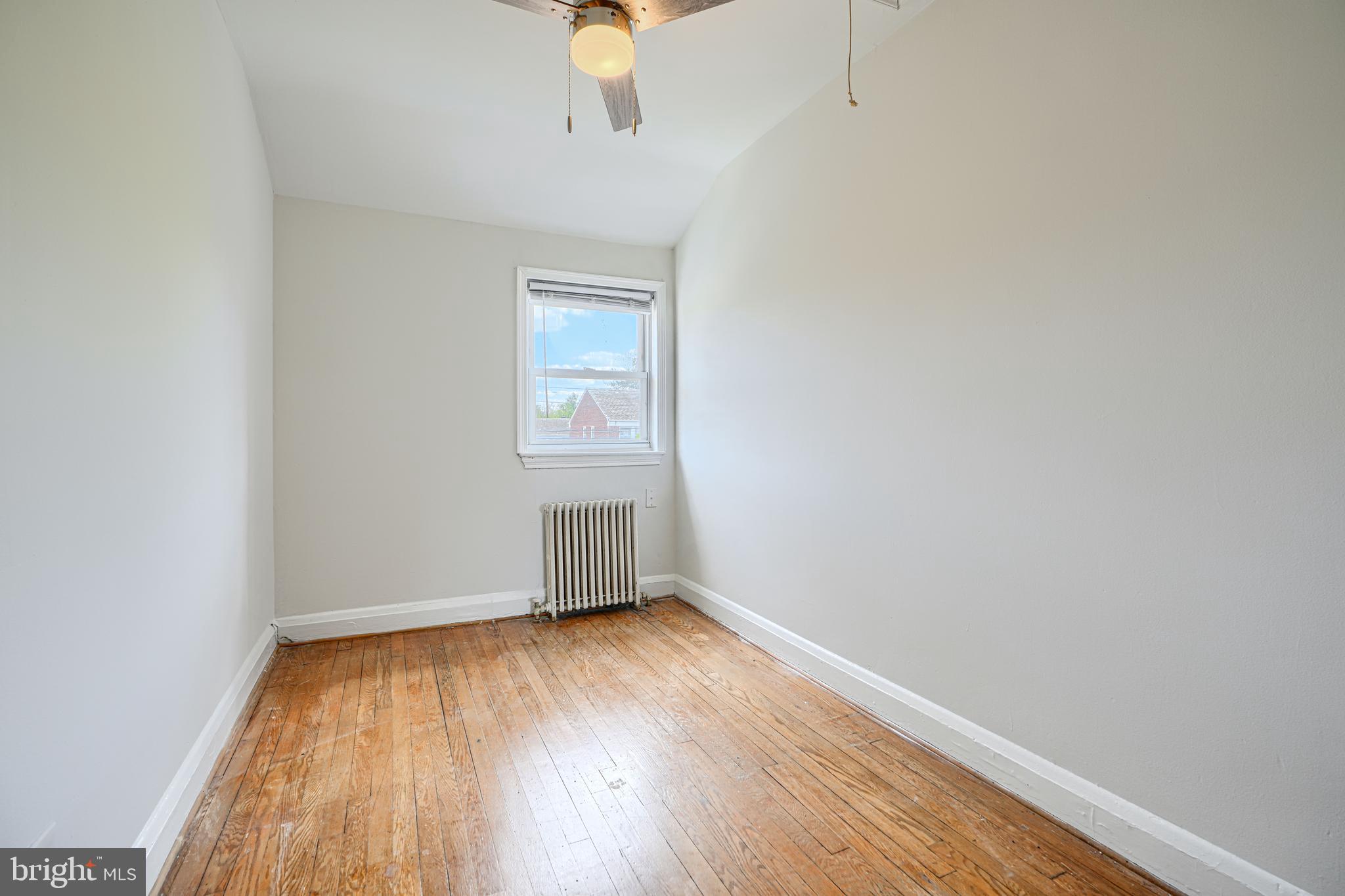 227 LINDEN AVENUE