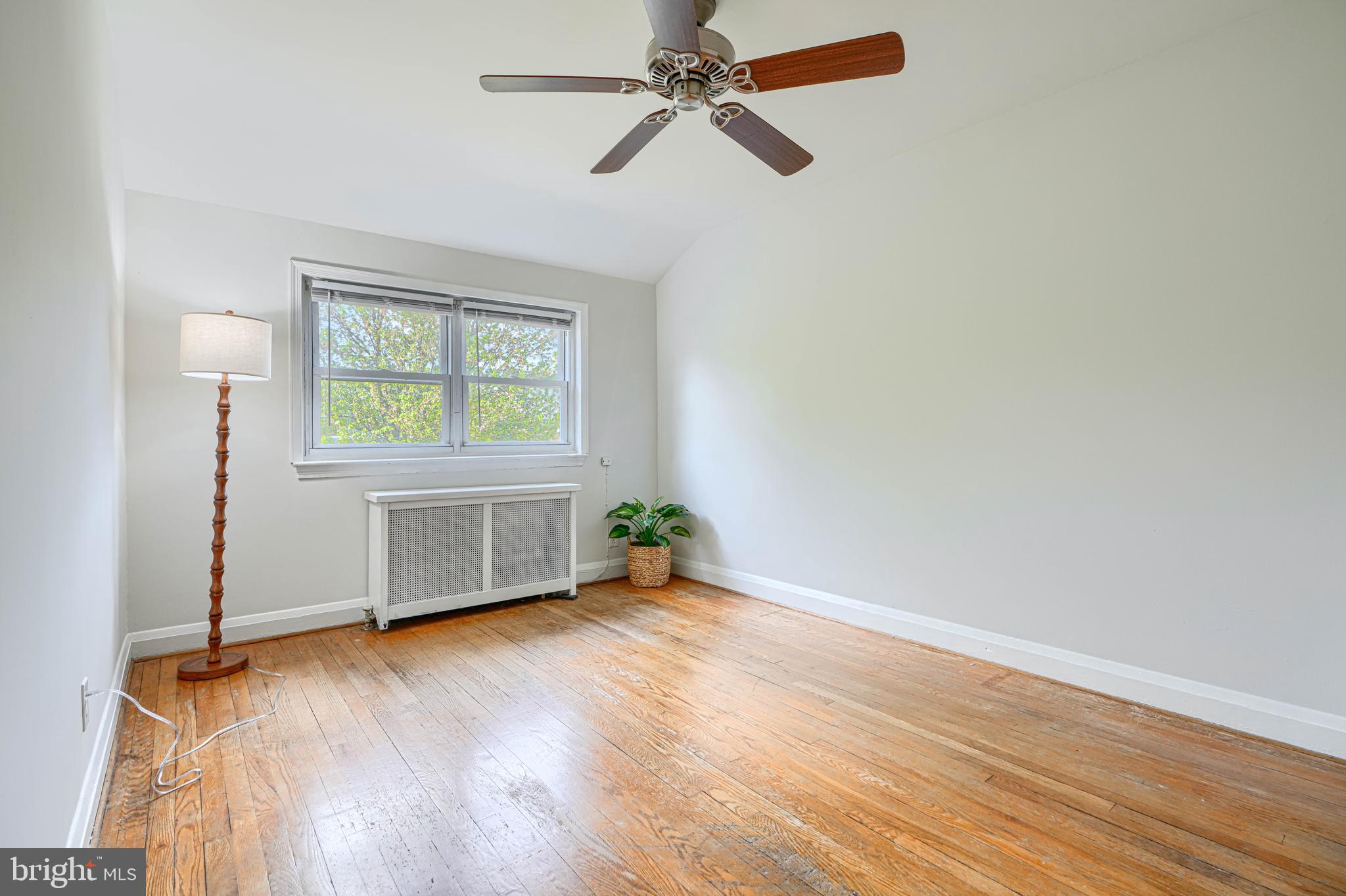 227 LINDEN AVENUE