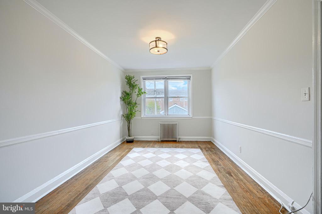 227 LINDEN AVENUE
