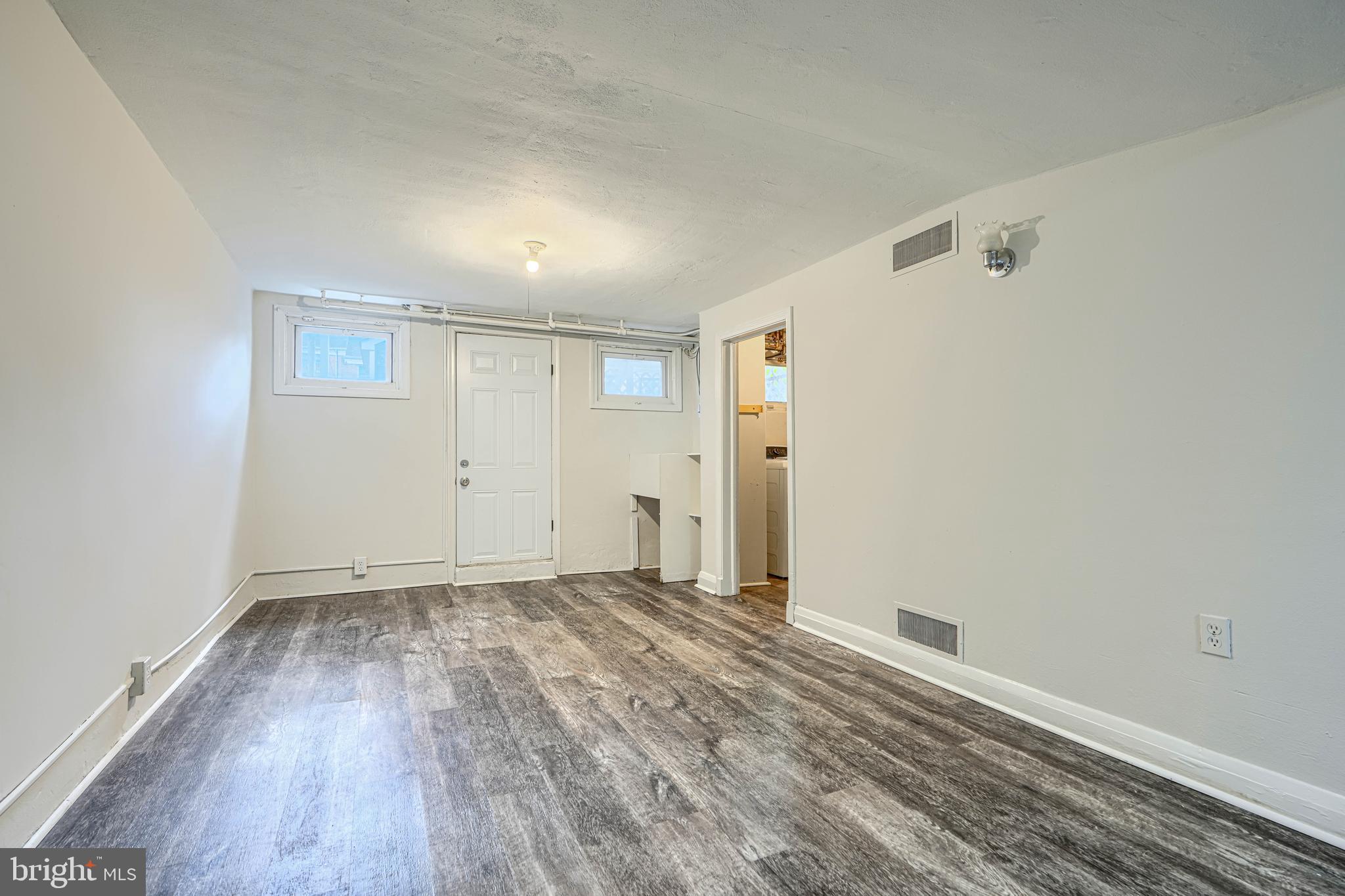 227 LINDEN AVENUE