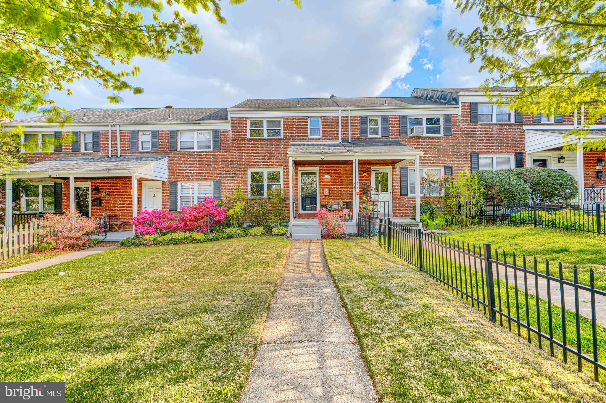 227 LINDEN AVENUE
