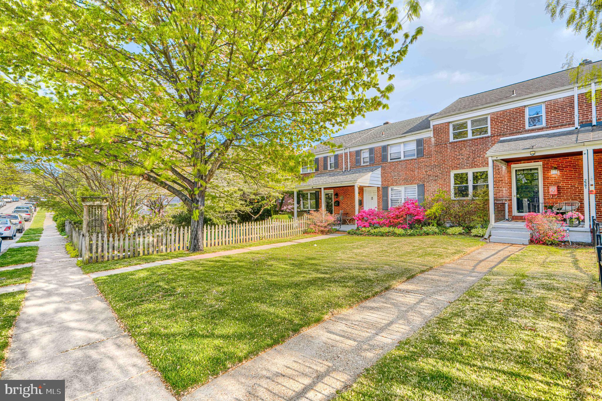 227 LINDEN AVENUE