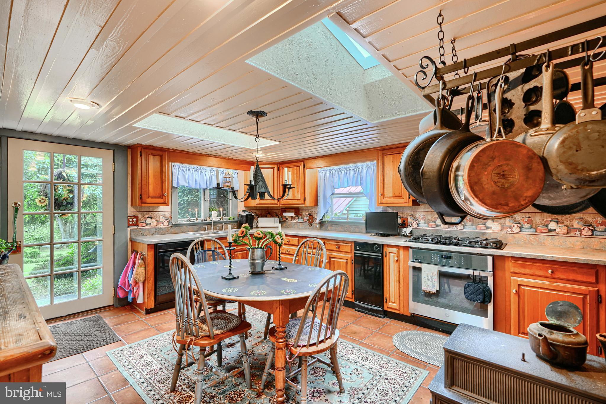4510 COUNTRYSIDE LANE