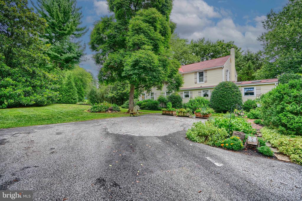 4510 COUNTRYSIDE LANE