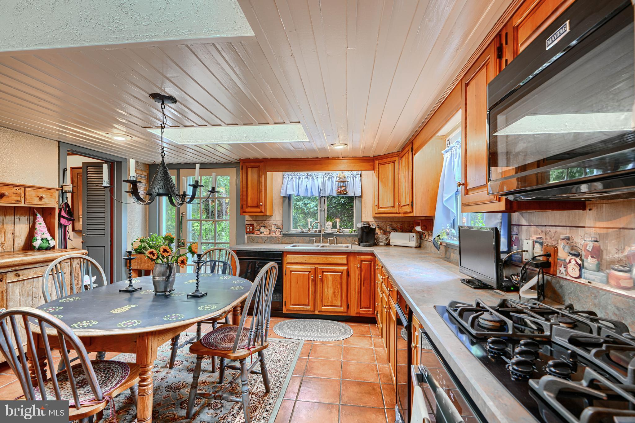 4510 COUNTRYSIDE LANE