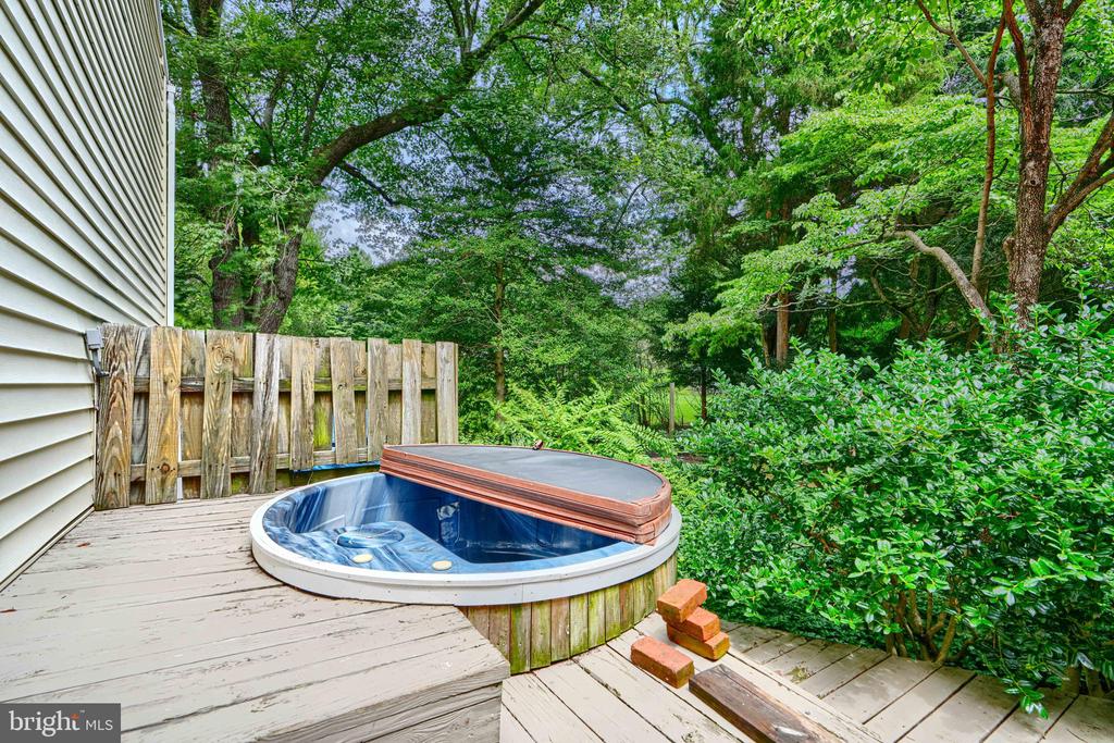 4510 COUNTRYSIDE LANE