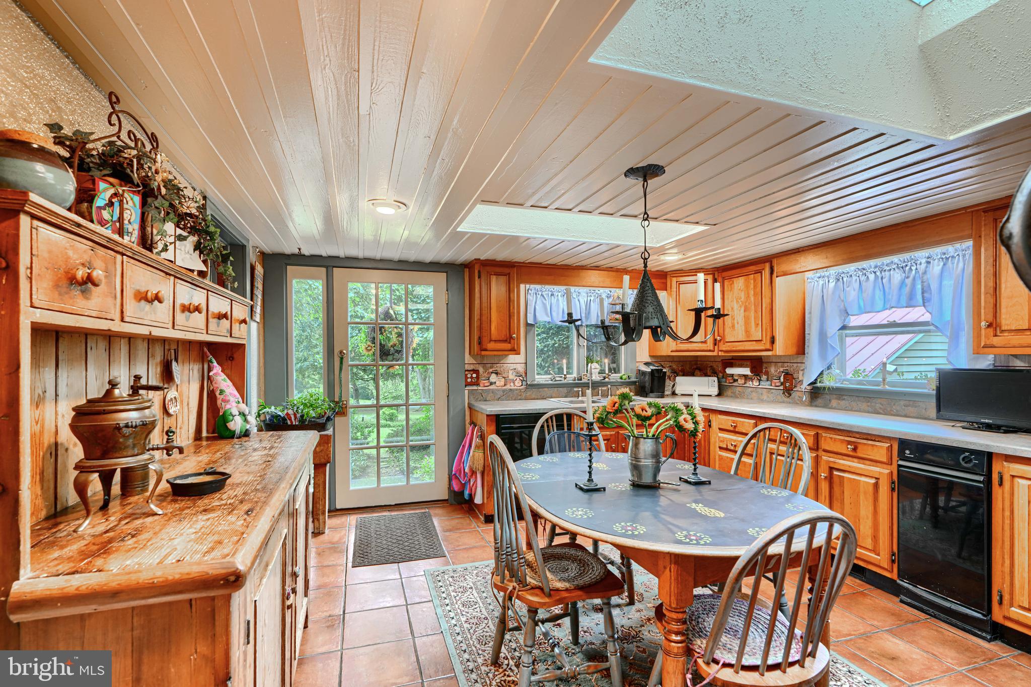 4510 COUNTRYSIDE LANE