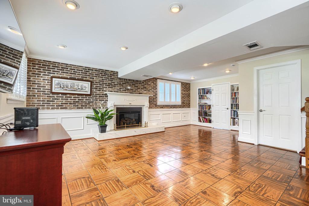 16104 CARROLL ROAD
