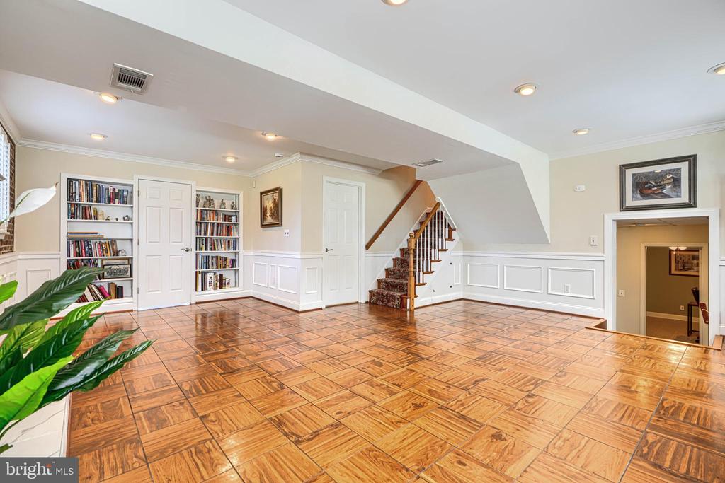 16104 CARROLL ROAD
