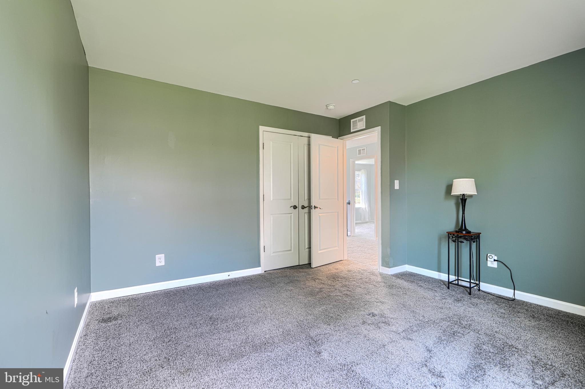 3825 JARRETTSVILLE PIKE