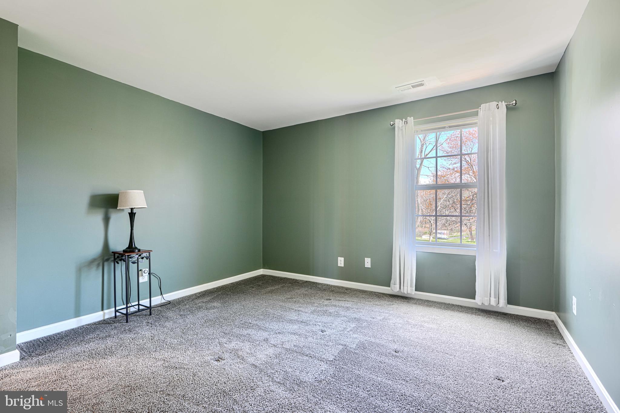 3825 JARRETTSVILLE PIKE