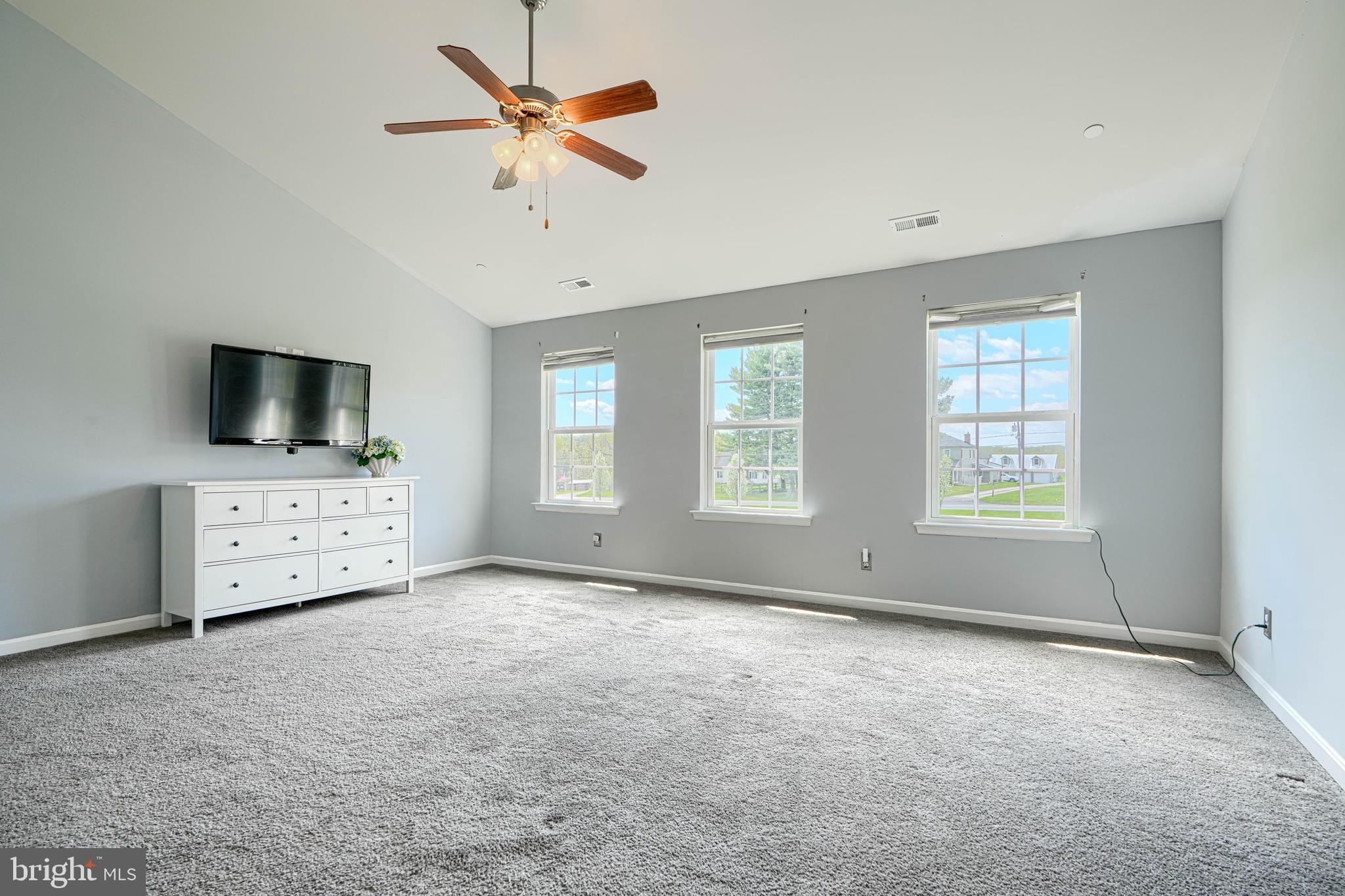 3825 JARRETTSVILLE PIKE