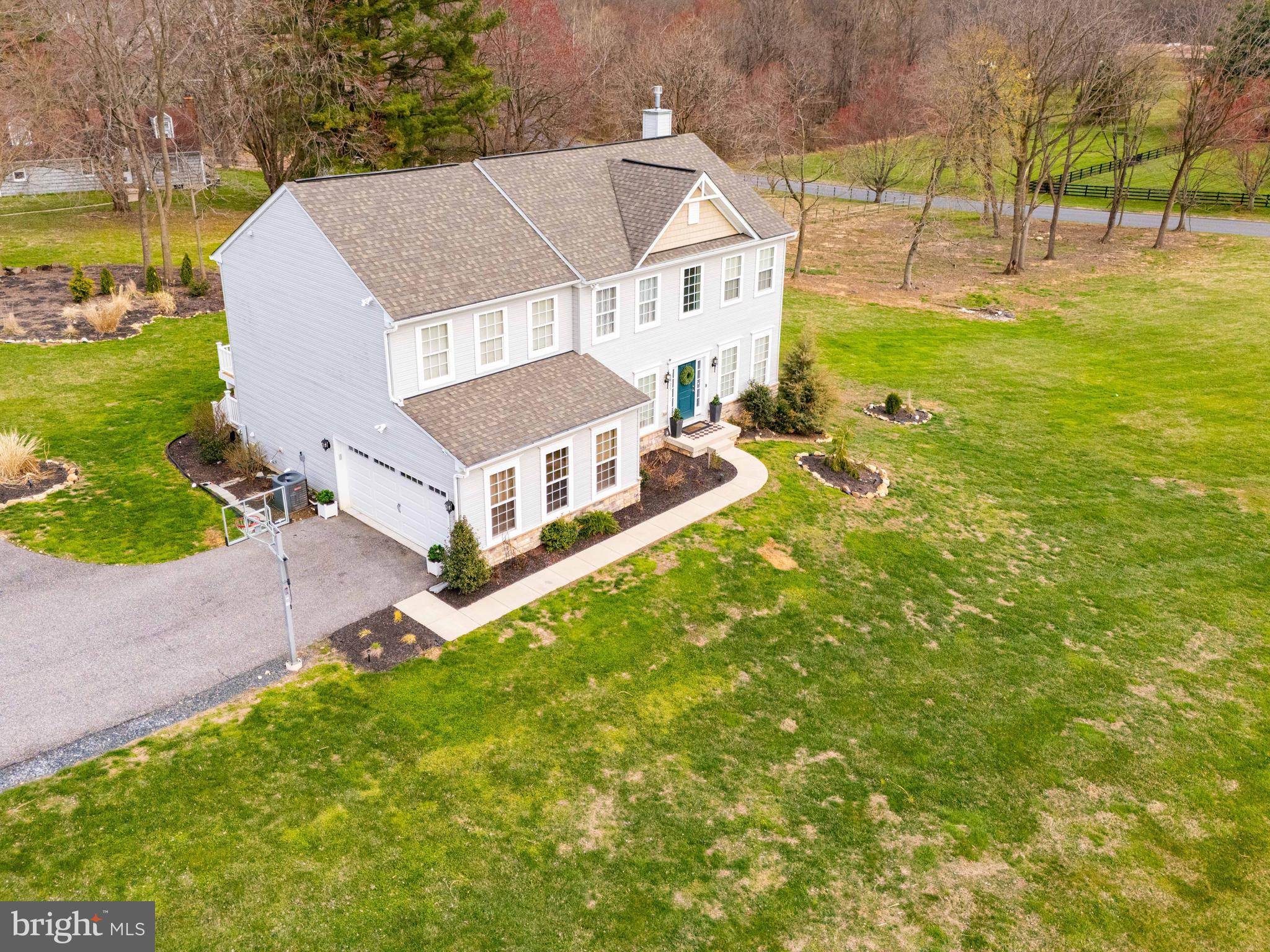 3825 JARRETTSVILLE PIKE