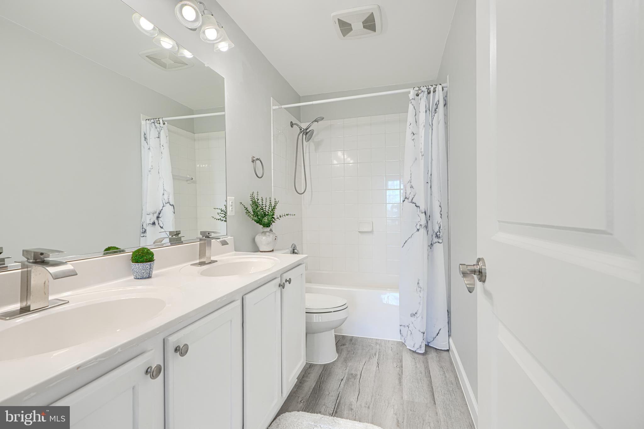 3825 JARRETTSVILLE PIKE