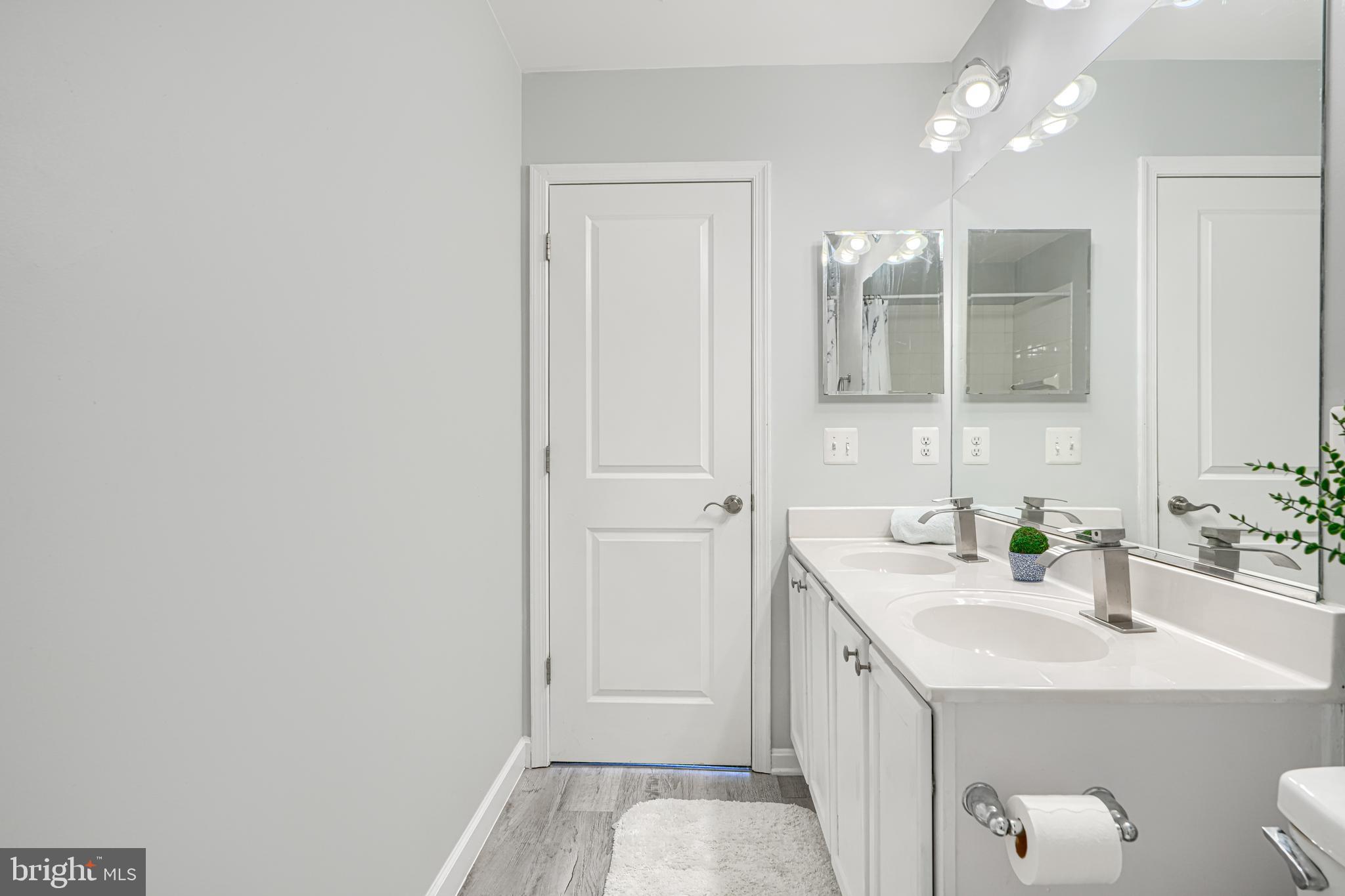 3825 JARRETTSVILLE PIKE