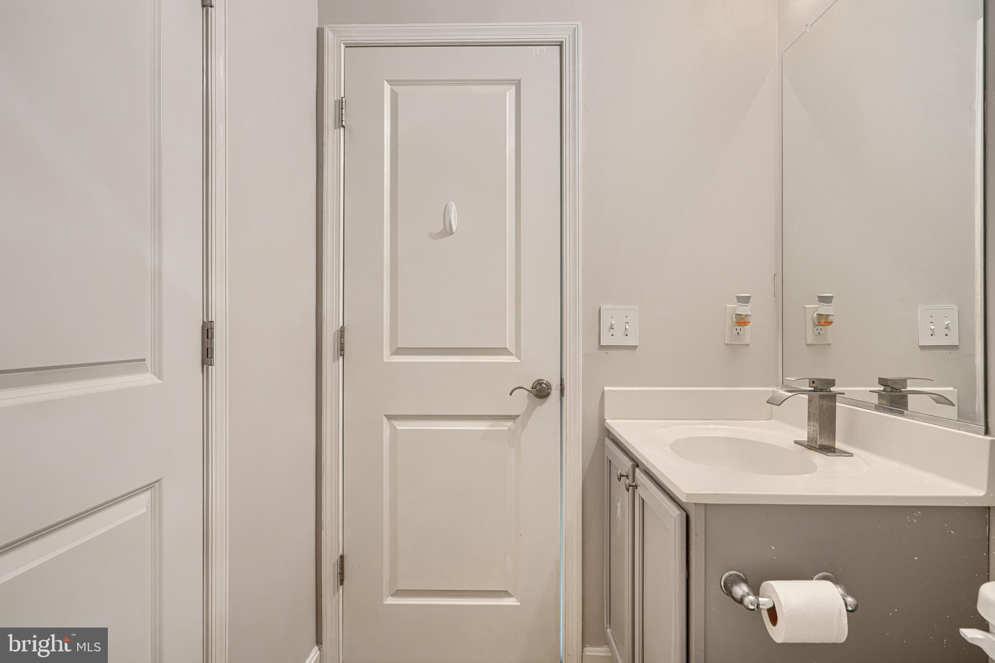 3825 JARRETTSVILLE PIKE