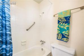 3330 Templeton Gap Road 15