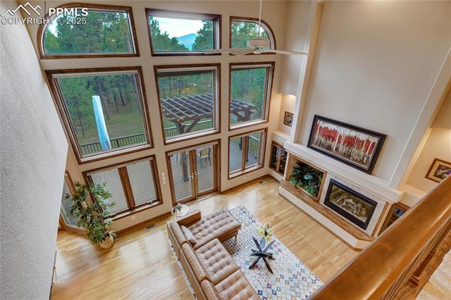 1220 Scarsbrook Court