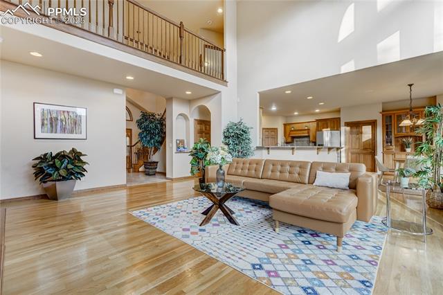 1220 Scarsbrook Court