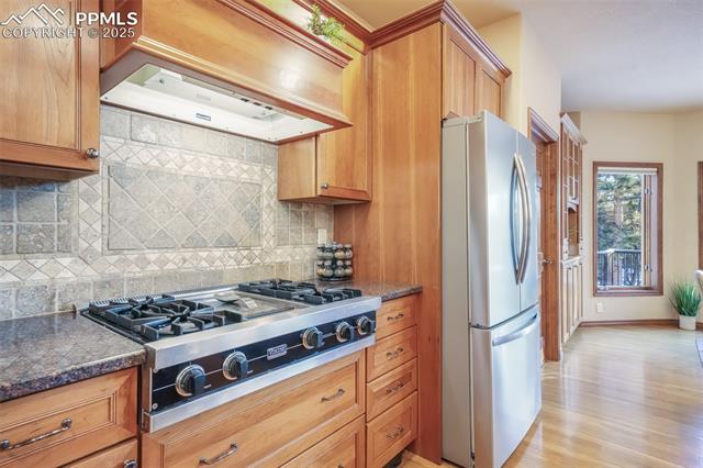 1220 Scarsbrook Court