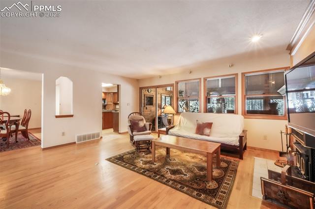 18680 Arrowwood Drive