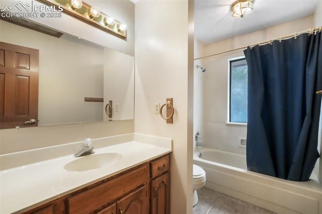 18680 Arrowwood Drive