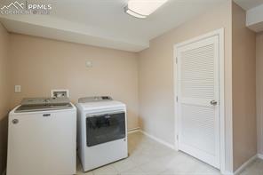 911 E Willamette Avenue