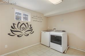 911 E Willamette Avenue