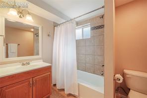 911 E Willamette Avenue