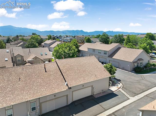 4721 Rowell Point