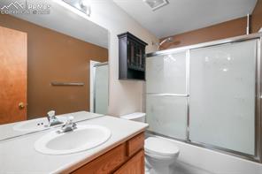 4721 Rowell Point