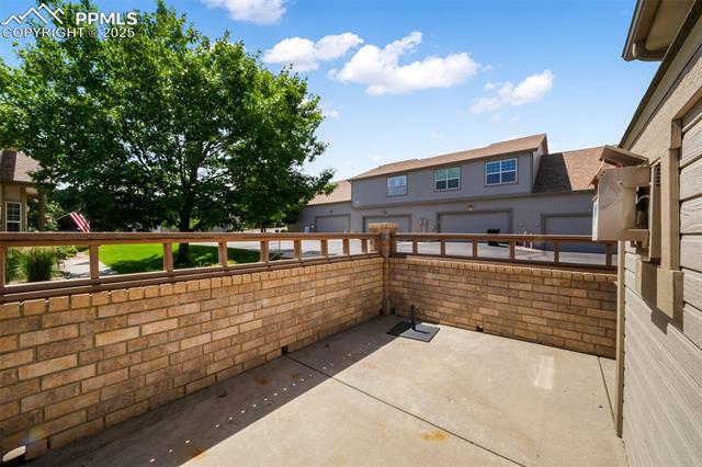 4721 Rowell Point
