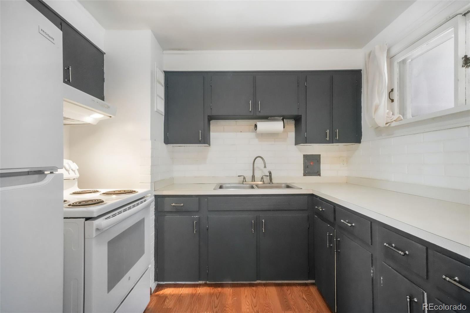 1915 E Jackson Street