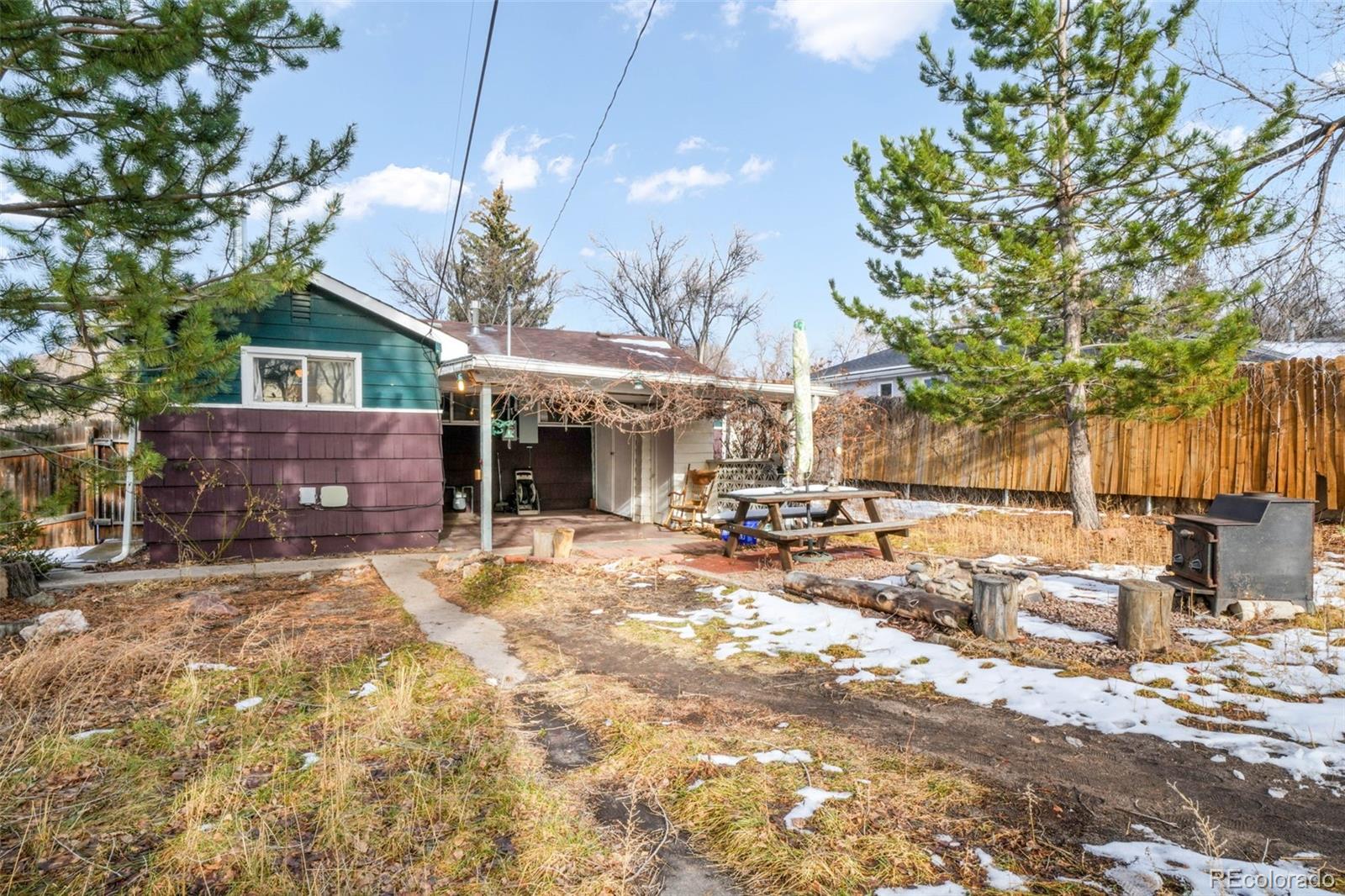 1915 E Jackson Street