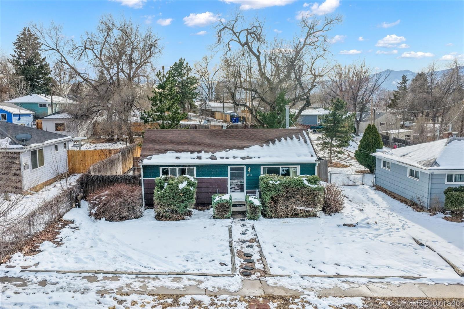 1915 E Jackson Street