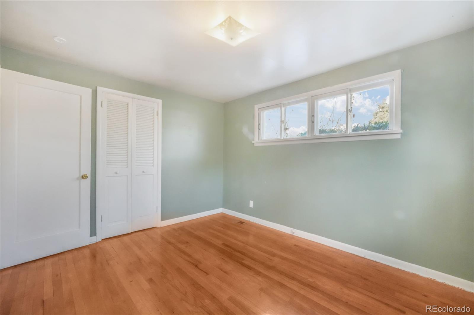 1915 E Jackson Street