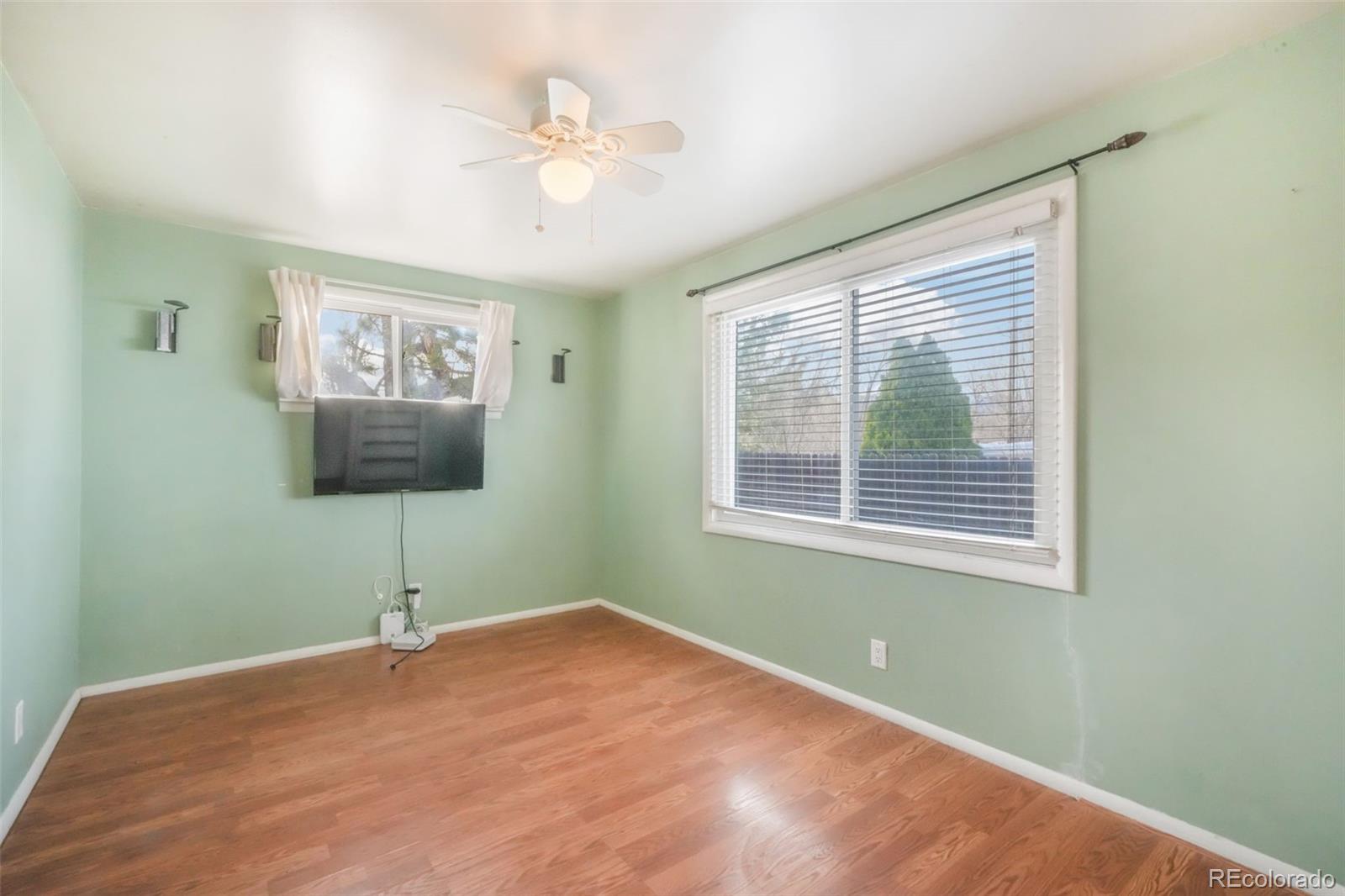 1915 E Jackson Street