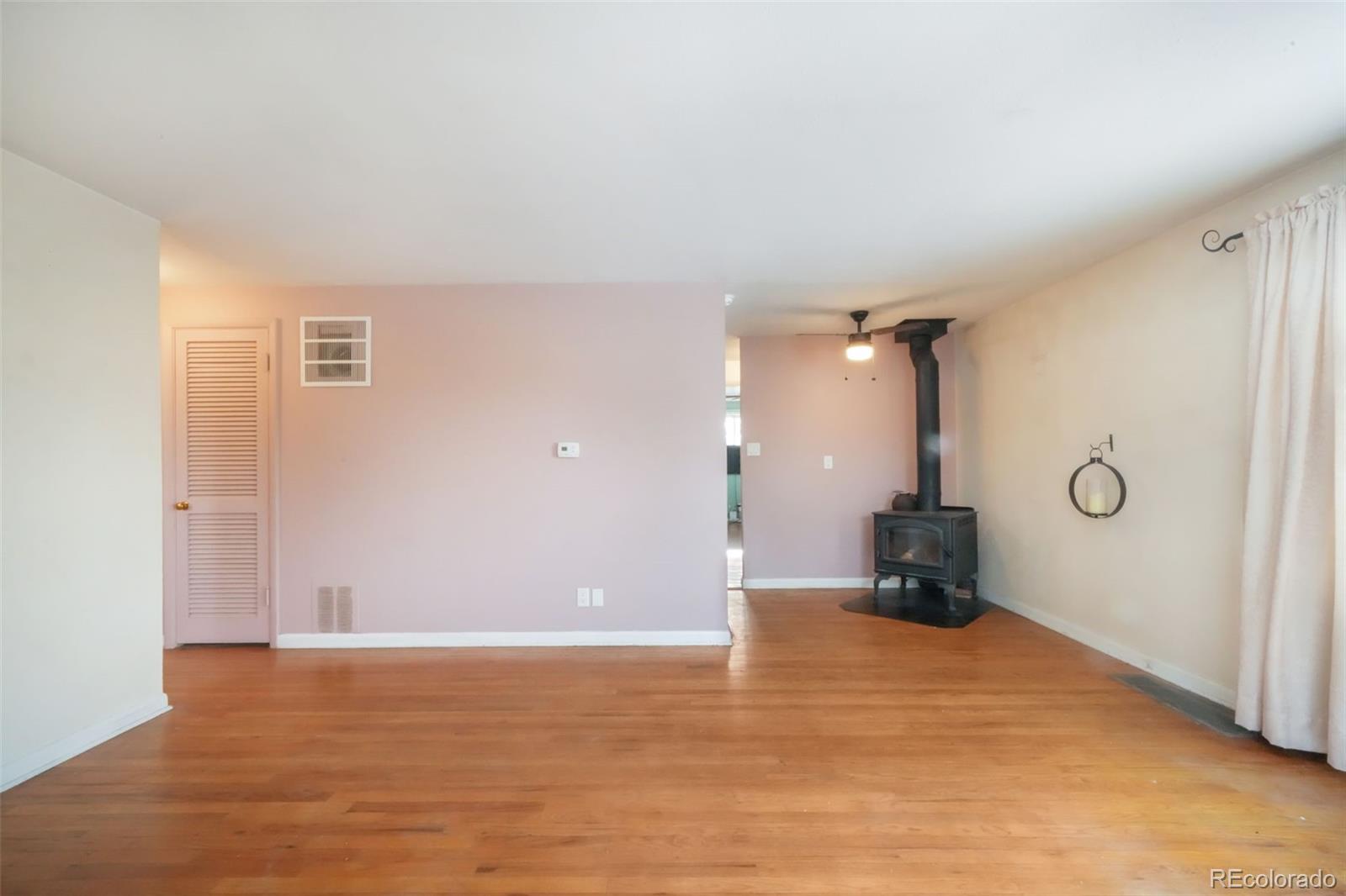 1915 E Jackson Street