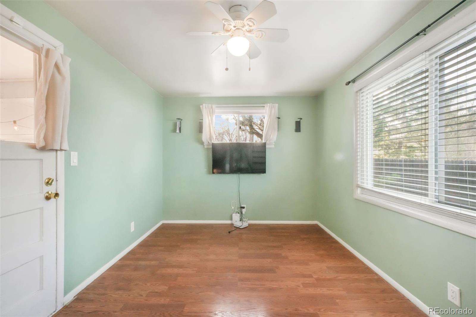 1915 E Jackson Street