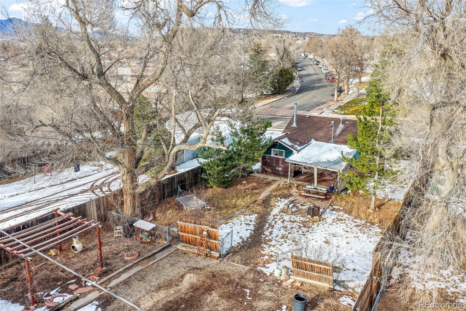 1915 E Jackson Street