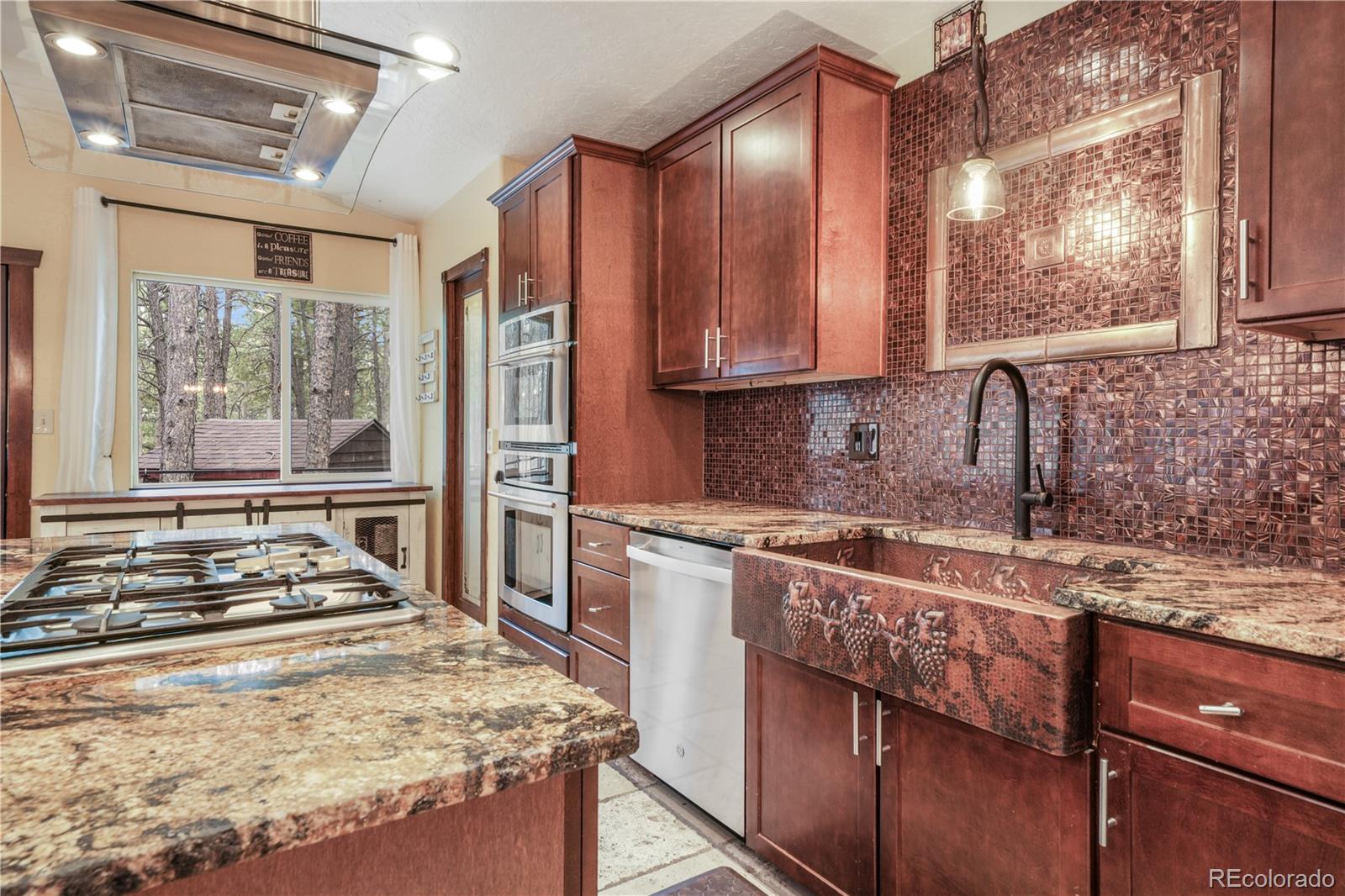 15245 Pleasant View Drive