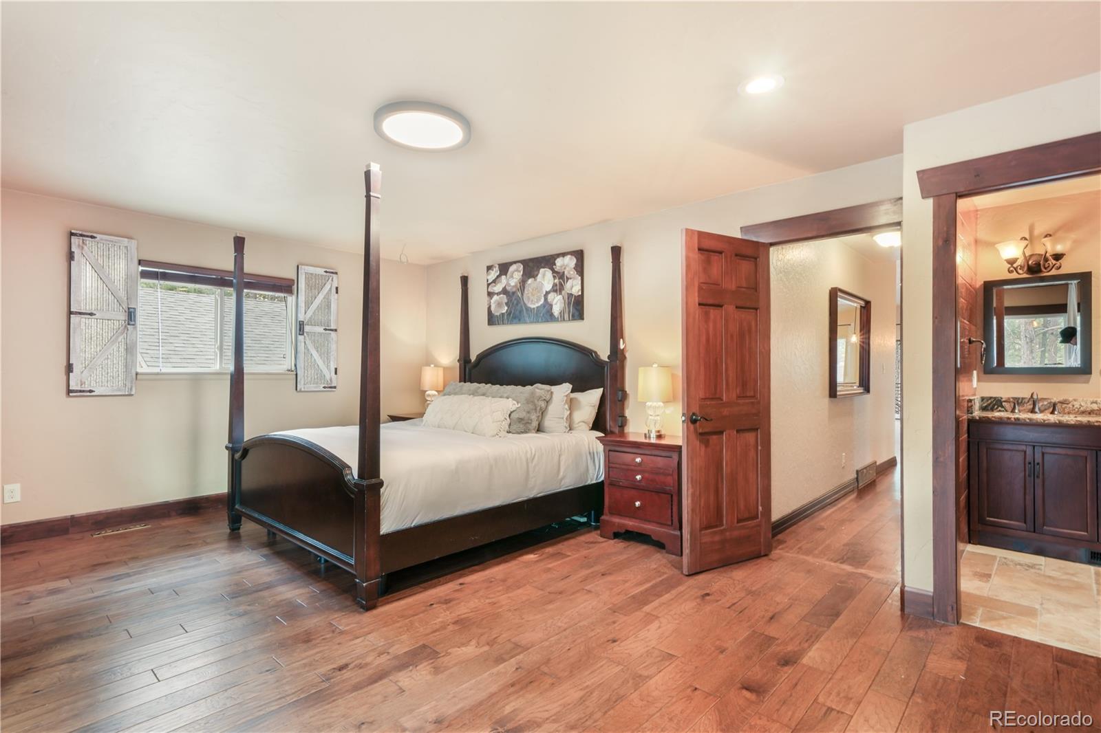 15245 Pleasant View Drive