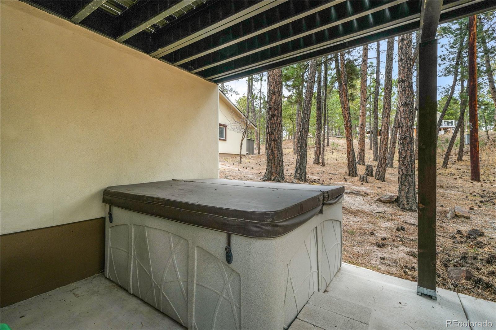 15245 Pleasant View Drive