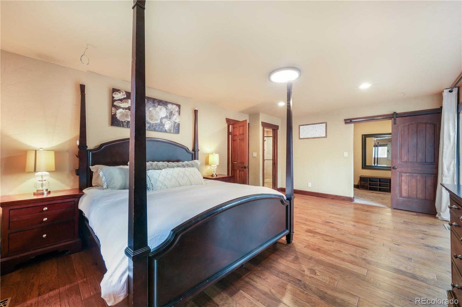 15245 Pleasant View Drive