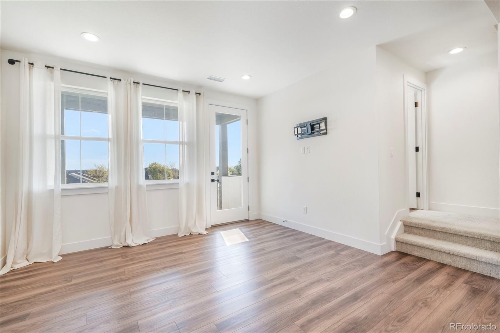 10334 Milwaukee Circle